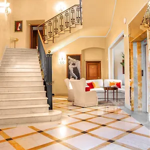 Grand Bastiani Hotel